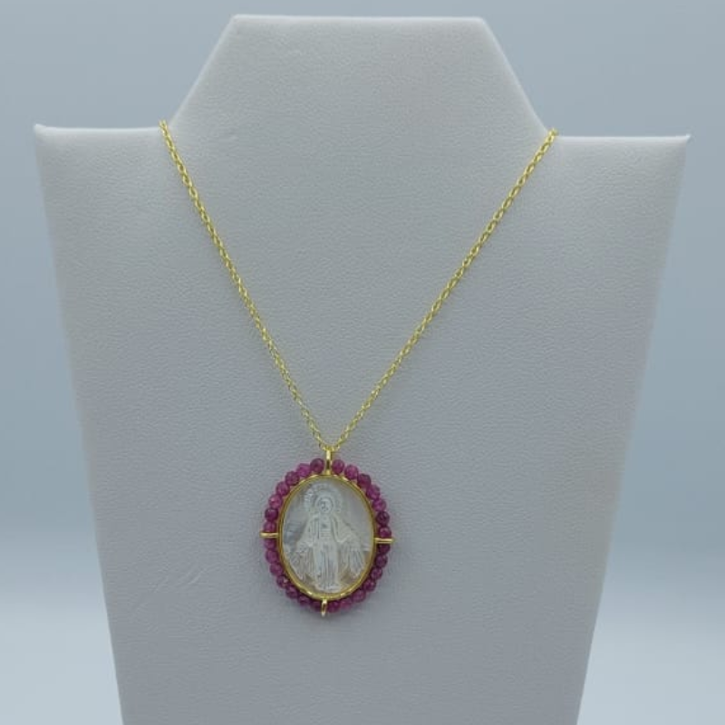 Cadena Con Virgen Milagrosa Engastada Con Rubí Mediana