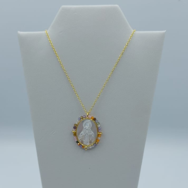 Cadena Con Virgen Milagrosa Engastada Con  Mediana Con Circonia