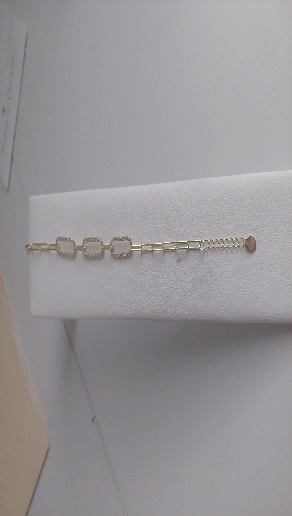 Pulsera Hilo Celeste V.Nina Circon Y Nacar