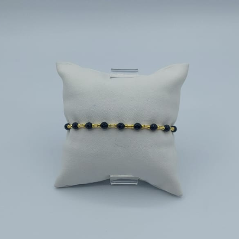Pulsera Hilo Negro Con Piedra Onix