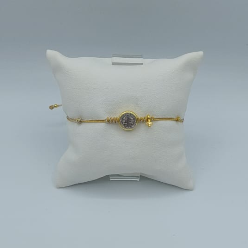 Pulsera Hilo Dorado Y Plateado S S/B,V.M,Vg O Cruz