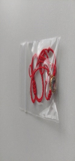 Pulseras De Hilo Con Balines Y Mano Turca Roja