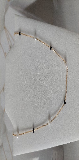 Collar De Cristales Gris Con 1 Con Perla