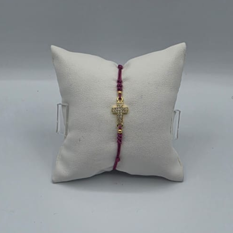 Pulsera hilo fucsia, dije cruz circon