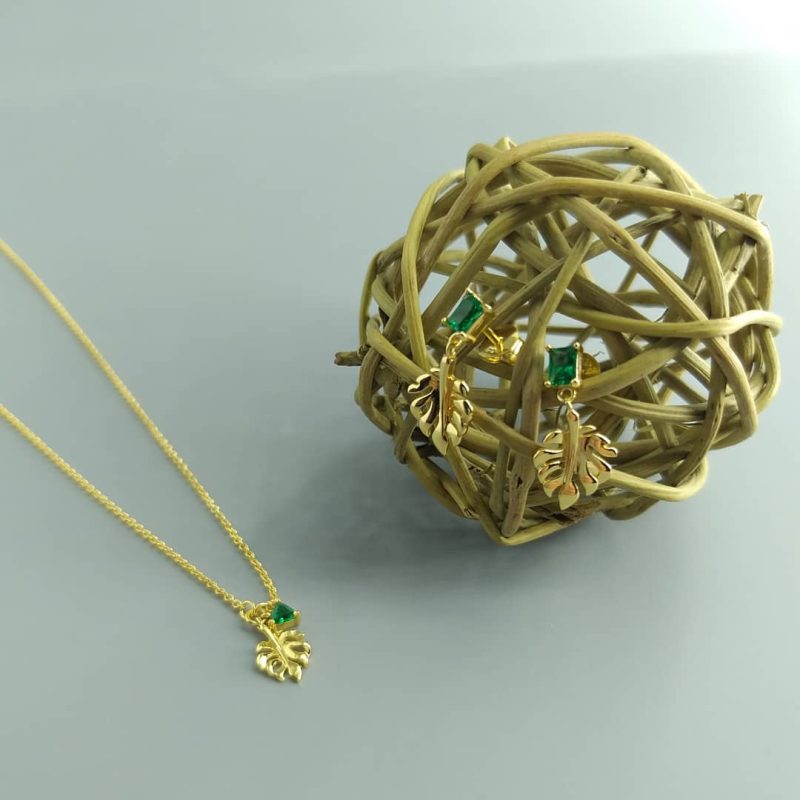 Zarcillo Corazon Circon Silver M