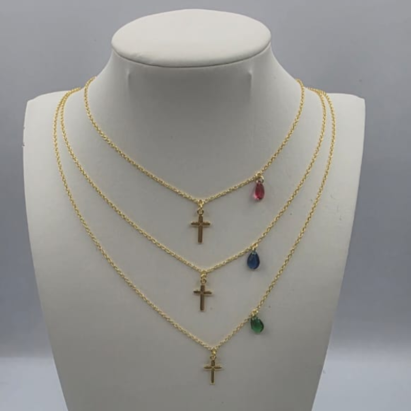 Cadena dijes cruz y lagrima rubi, zafiro azul o esmeralda